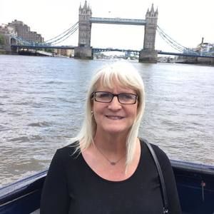 Meet your Posher, Paula